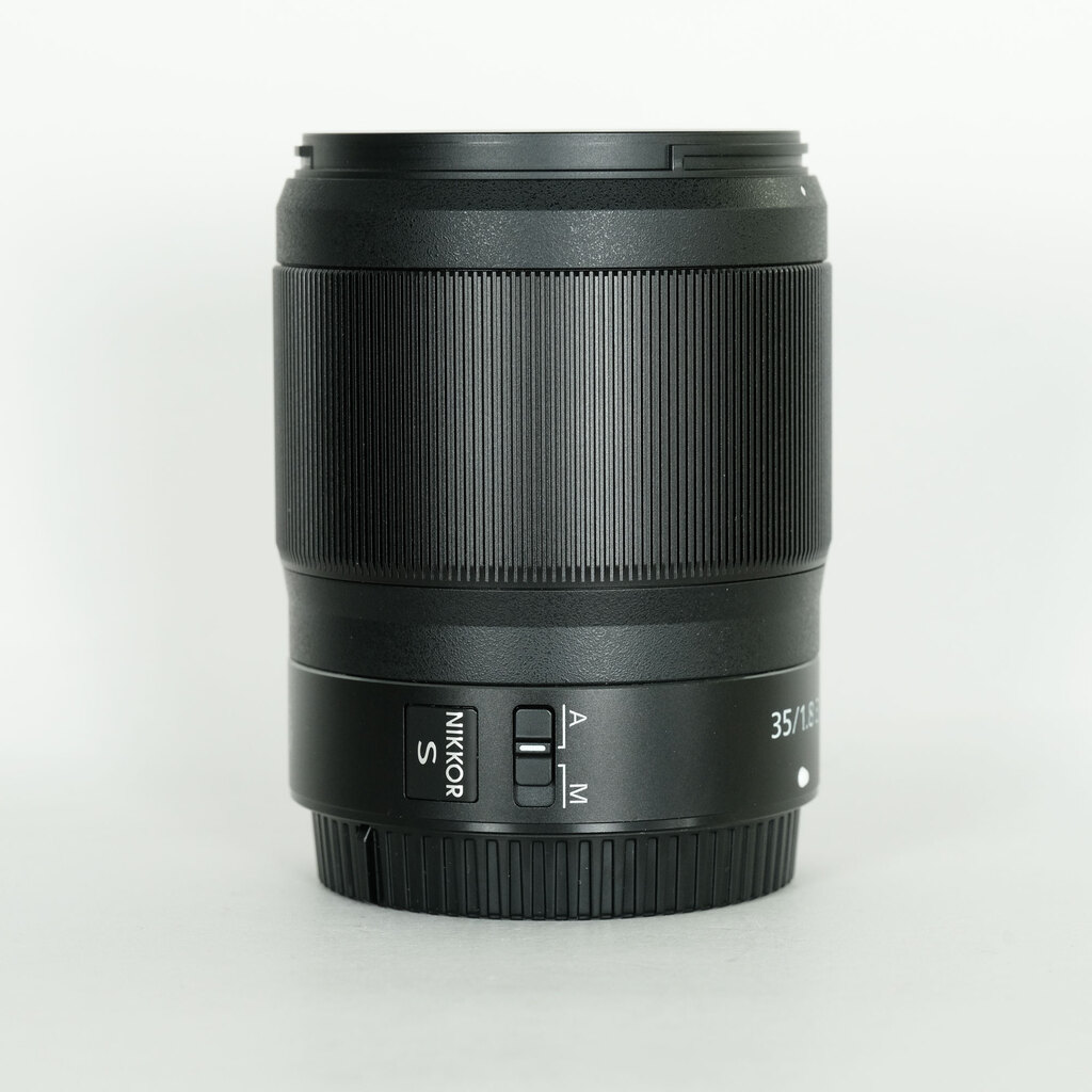Nikon NIKKOR Z 35mm f/1.8 S Nikon NIKKOR Z 35mm f/1.8 S