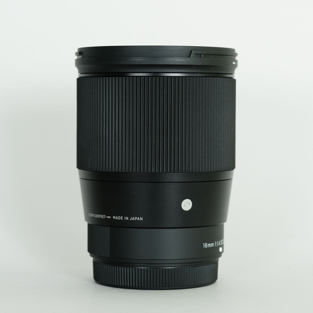 SIGMA 16mm F1.4 DC DN｜Contemporary [フジフイルムX用]