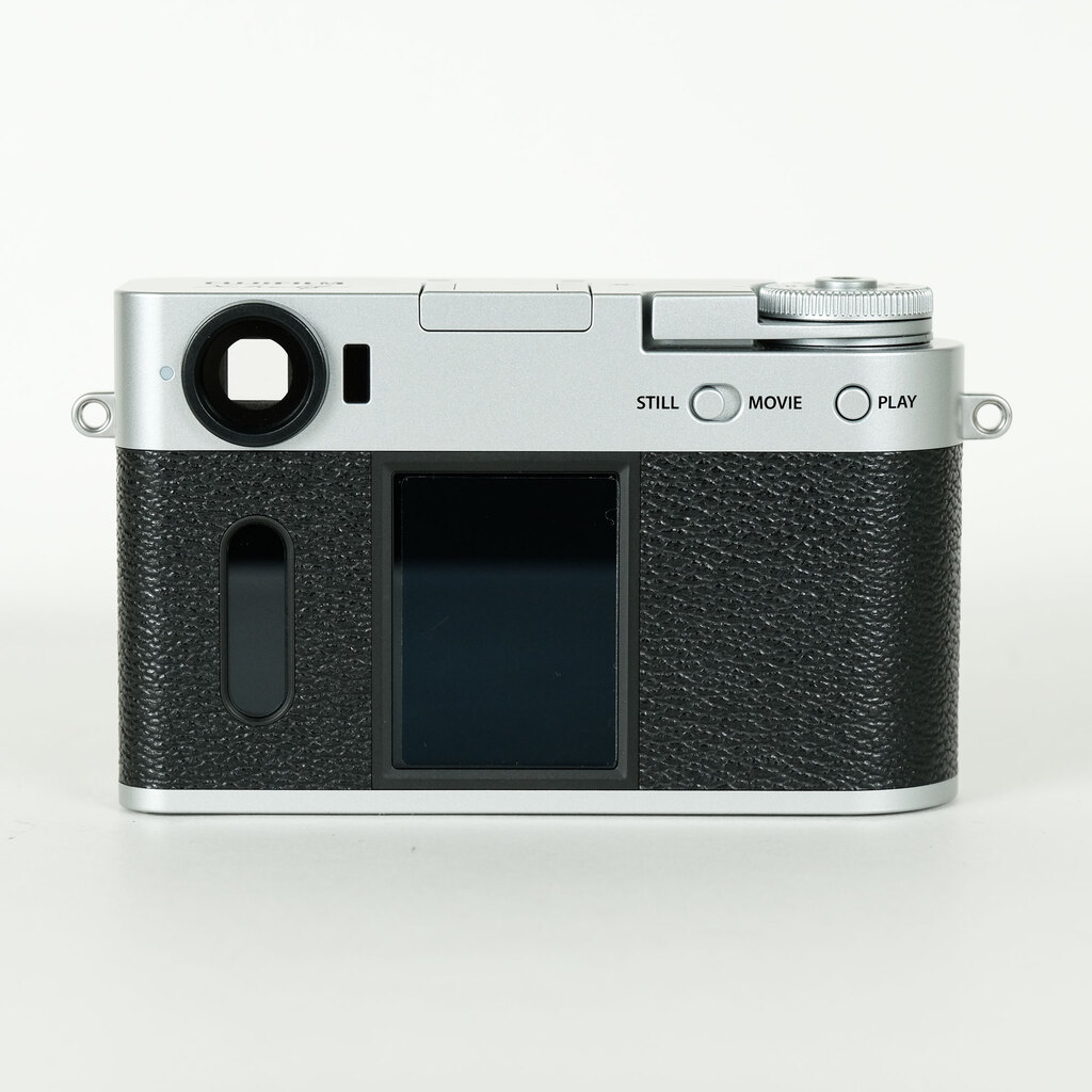 FUJIFILM X half X-HF1