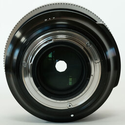 SIGMA 135mm F1.8 DG HSM｜Art [ニコンF用]