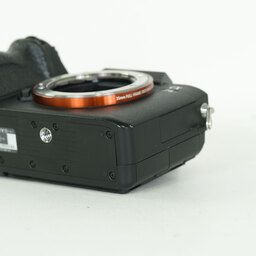 SONY α7 III(ILCE-7M3) SONY α7 III(ILCE-7M3)