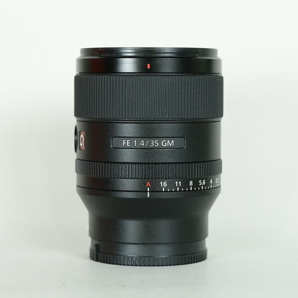 FE 35mm F1.4 GM SEL35F14GM 中古価格比較 - 価格.com