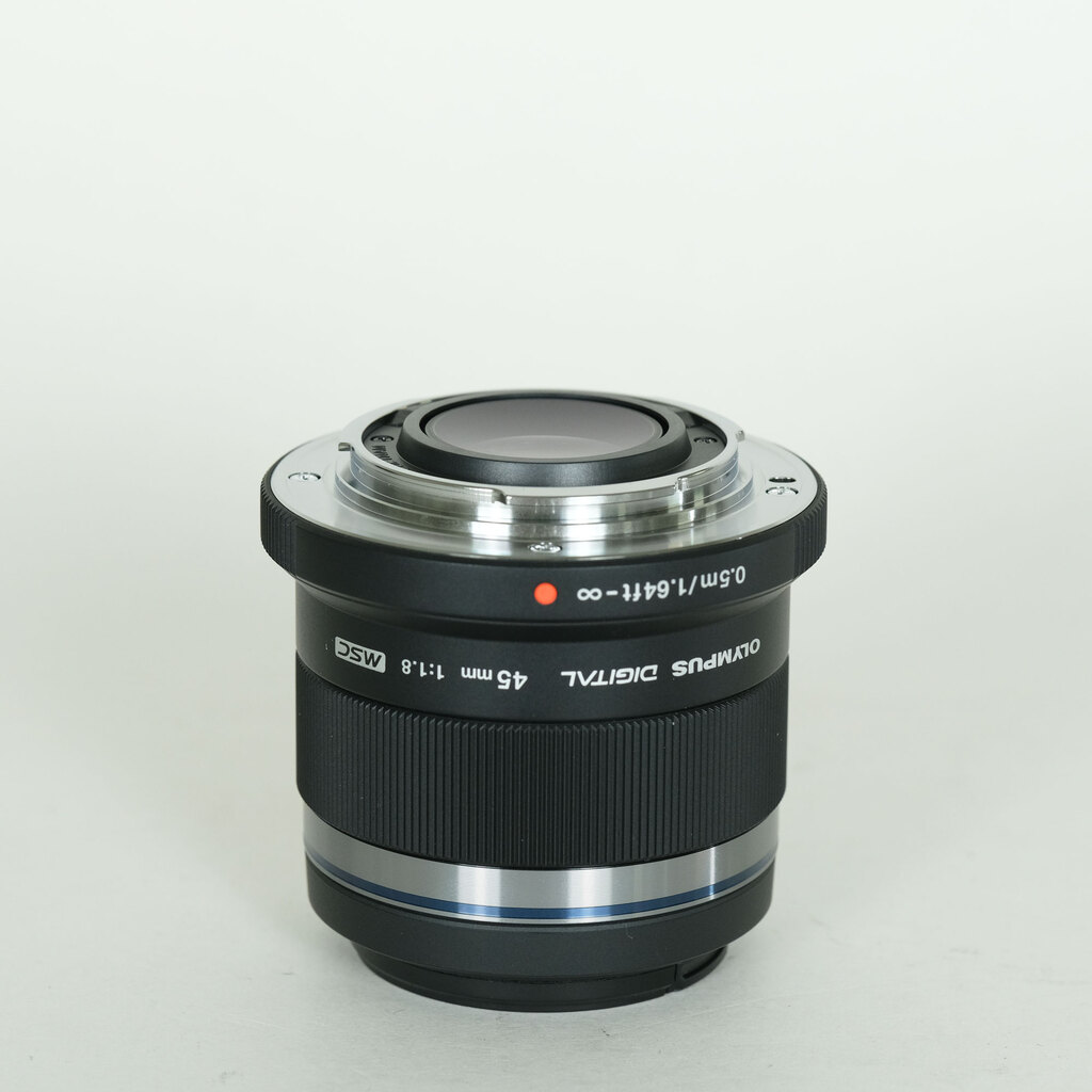 OLYMPUS M.ZUIKO DIGITAL 45mm F1.8