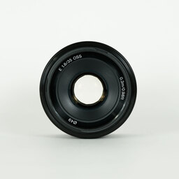 SONY E 35mm F1.8 OSS SEL35F18
