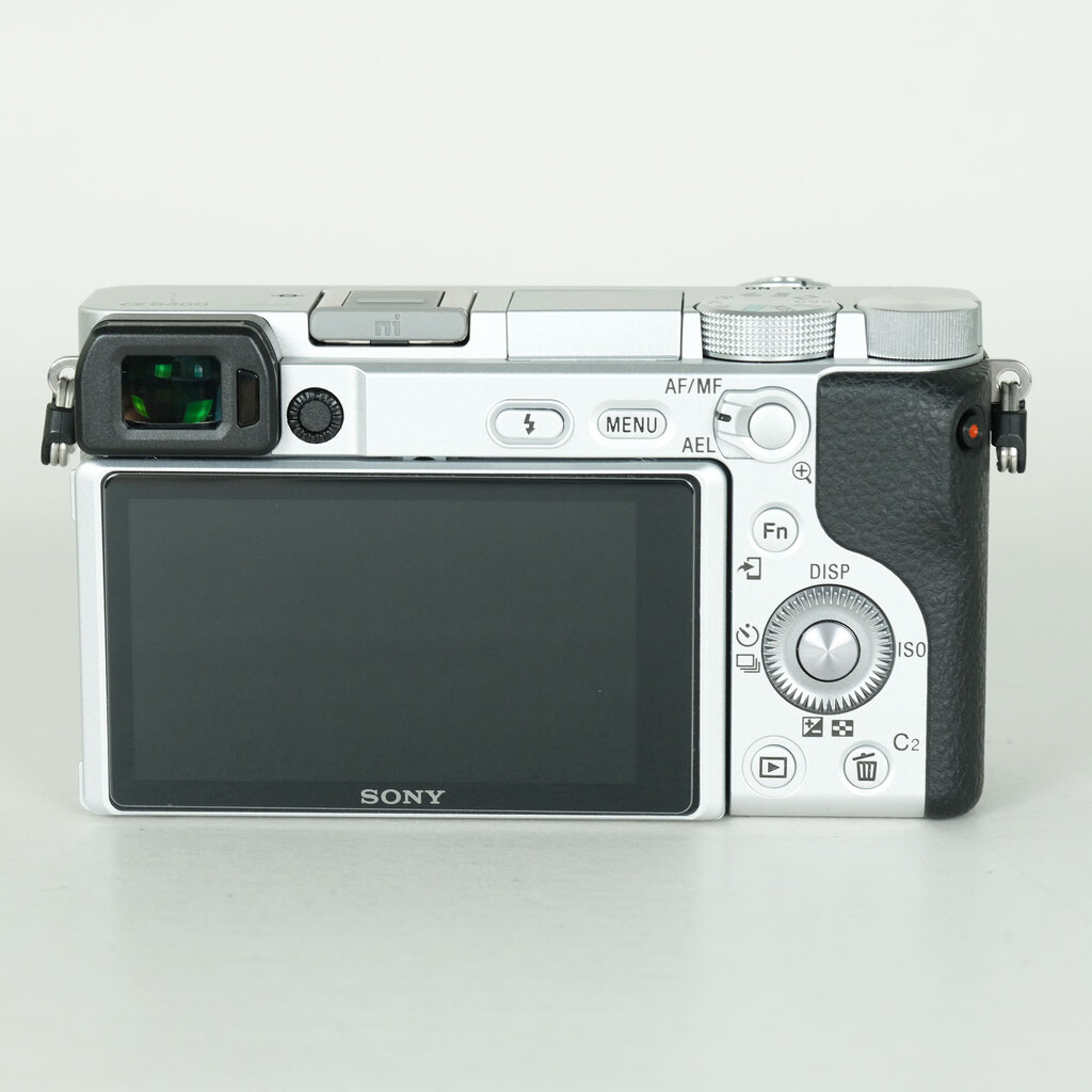 SONY ��6400�iILCE-6400�j [�{�f�B �V���o�[]