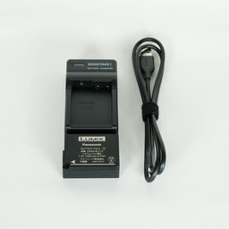 Panasonic LUMIX DMC-G8