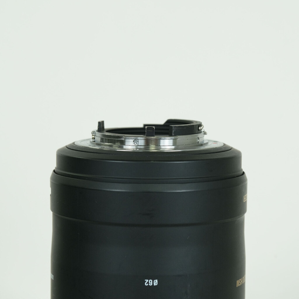 SIGMA MACRO 105mm F2.8 EX DG OS HSM [ニコンF用]