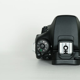 Canon EOS 90D