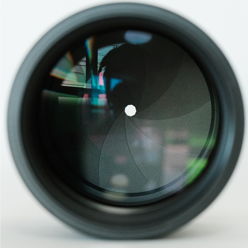 SONY Sonnar T* 135mm F1.8 ZA SAL135F18Z