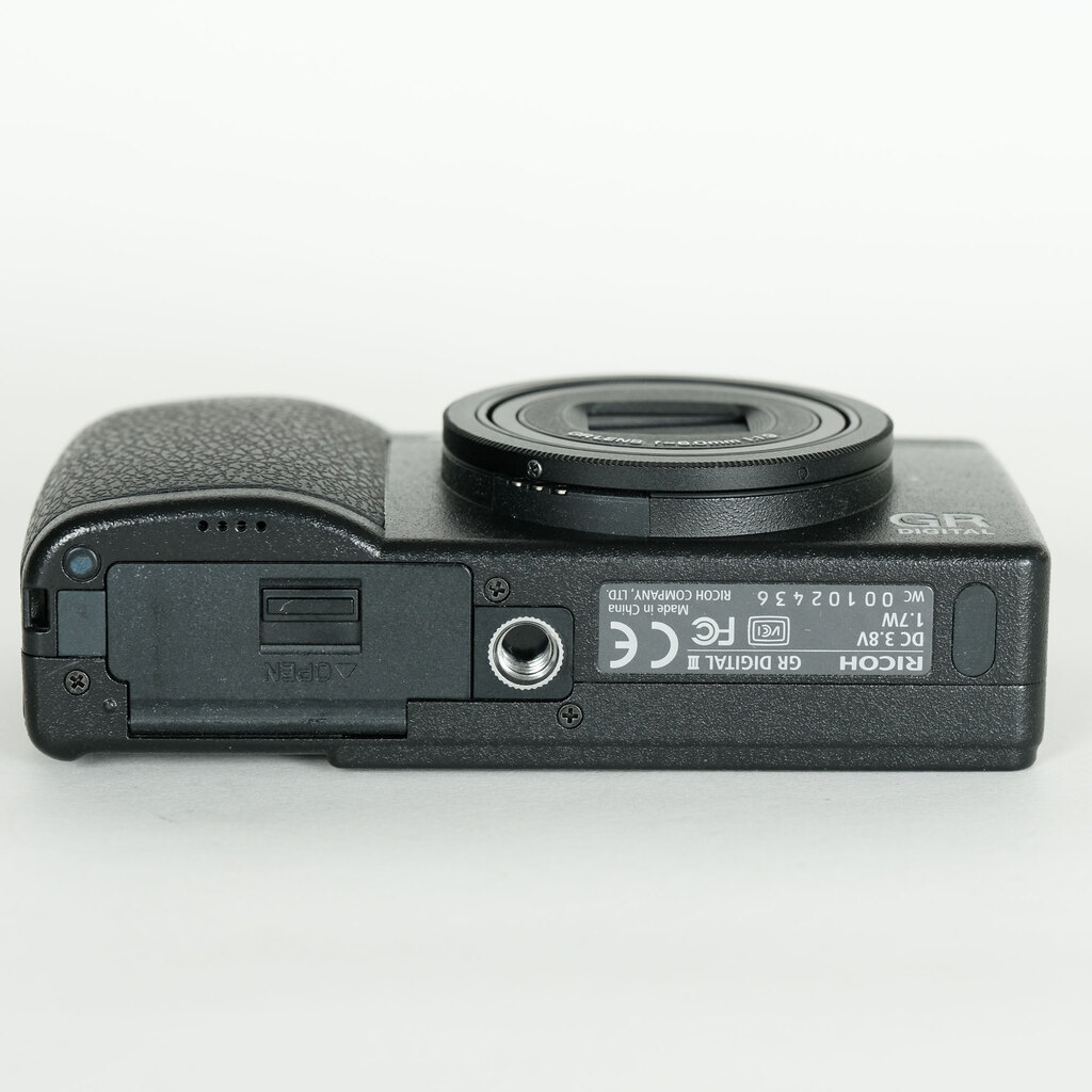 RICOH GR DIGITAL III