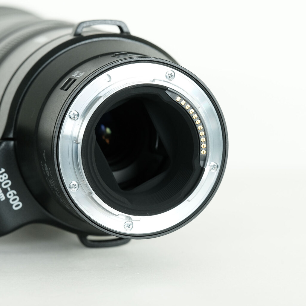 Nikon NIKKOR Z 180-600mm f/5.6-6.3 VR