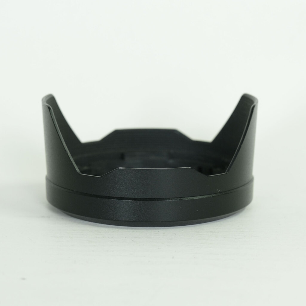 Panasonic LUMIX S 24-105mm F4 MACRO O.I.S.