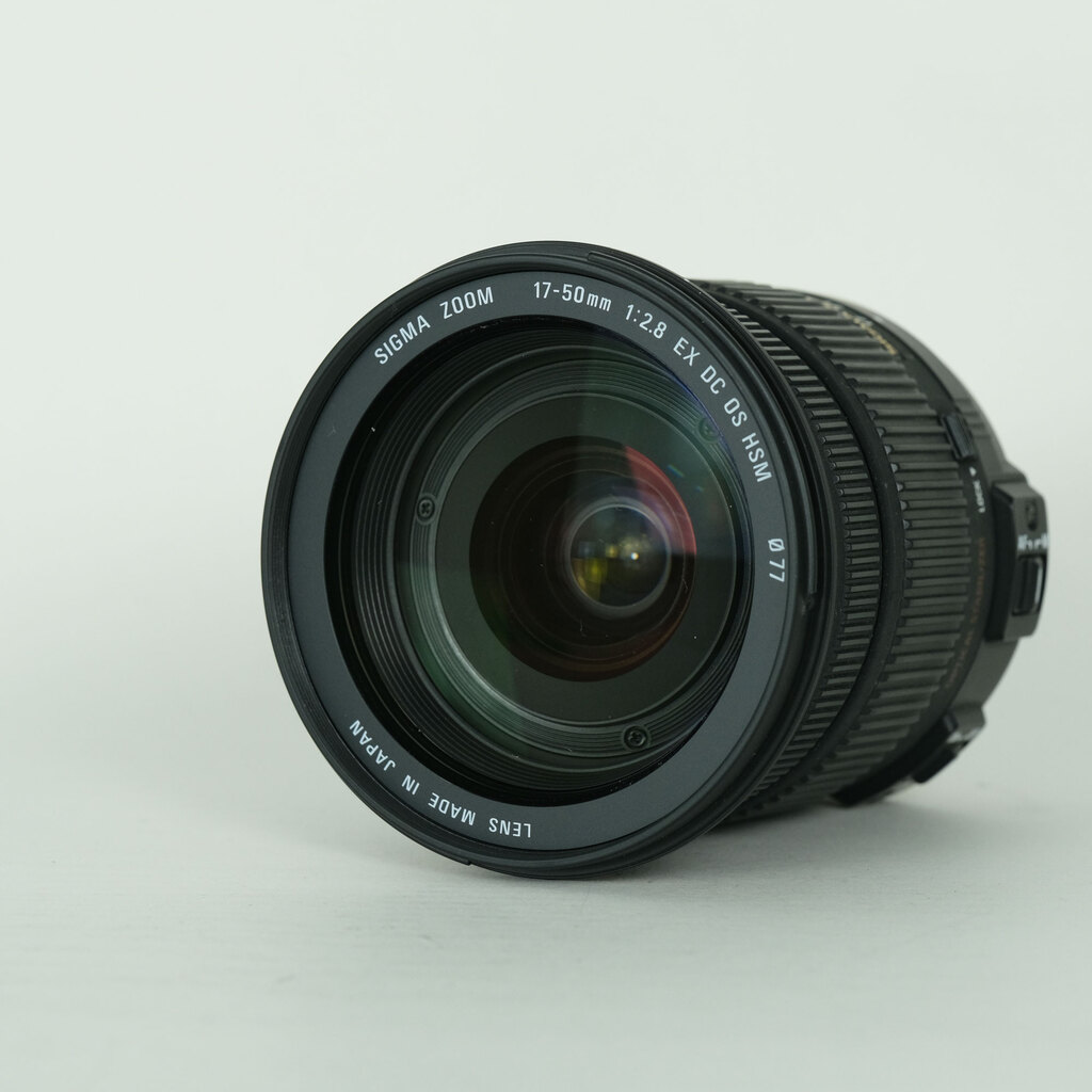 SIGMA 17-50mm F2.8 EX DC OS HSM (ニコンF用)の出品 | ONE SCENE