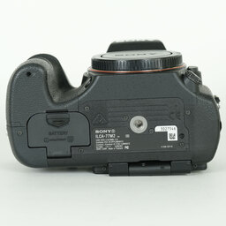 SONY α77IIボディ ILCA-77M2