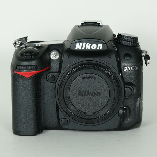 Nikon D7000