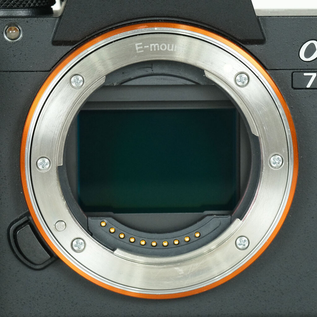 SONY α7R III(ILCE-7RM3) SONY α7R III(ILCE-7RM3)