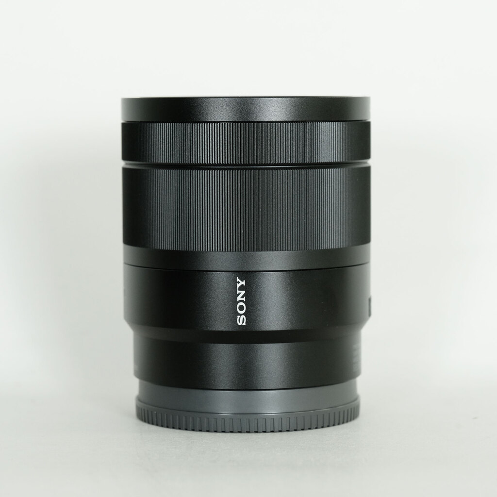 SONY Vario-Tessar T＊ E 16-70mm F4 ZA OSS SEL1670Z