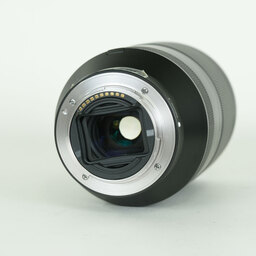 SONY FE 24-240mm F3.5-6.3 OSS SEL24240
