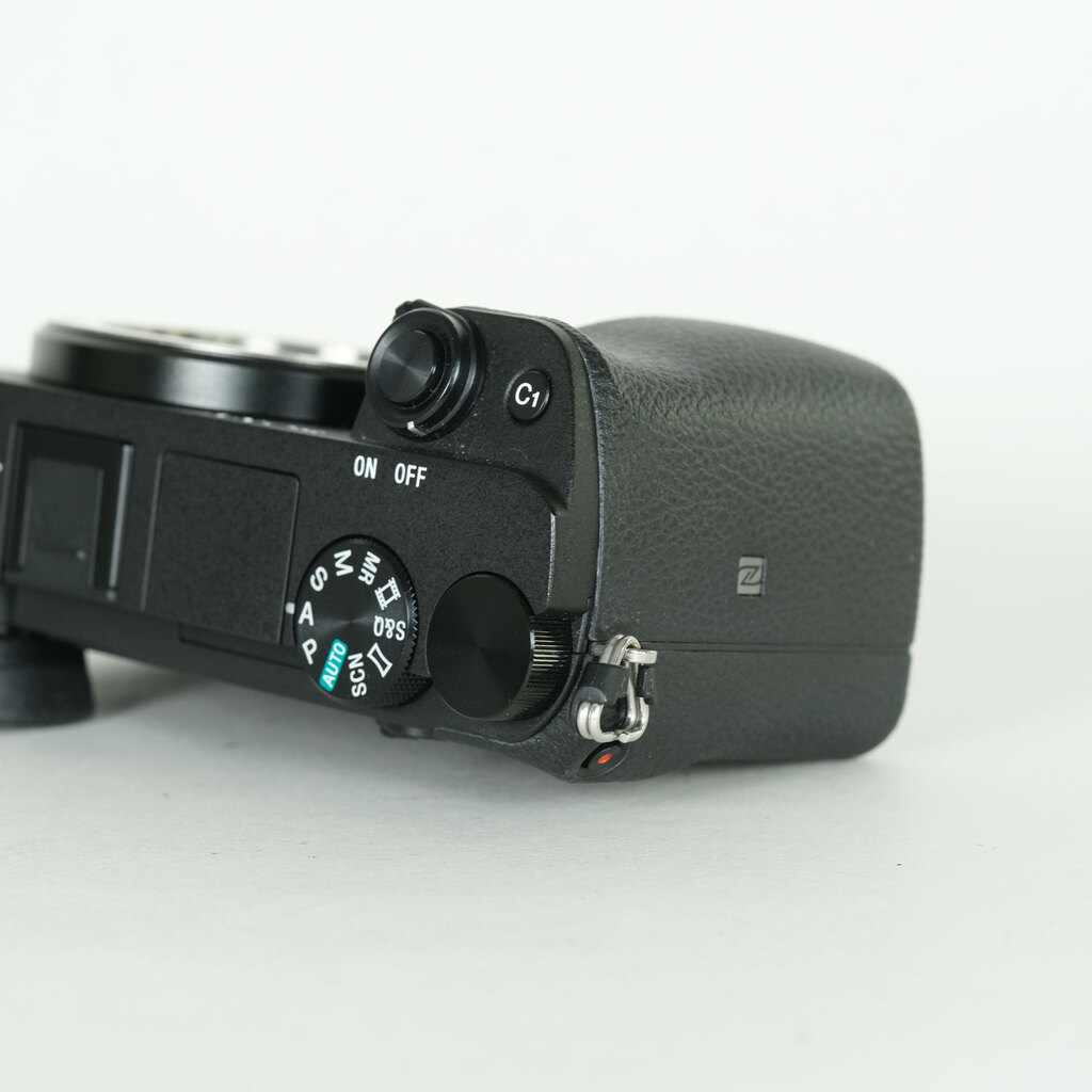 SONY α6400（ILCE-6400）