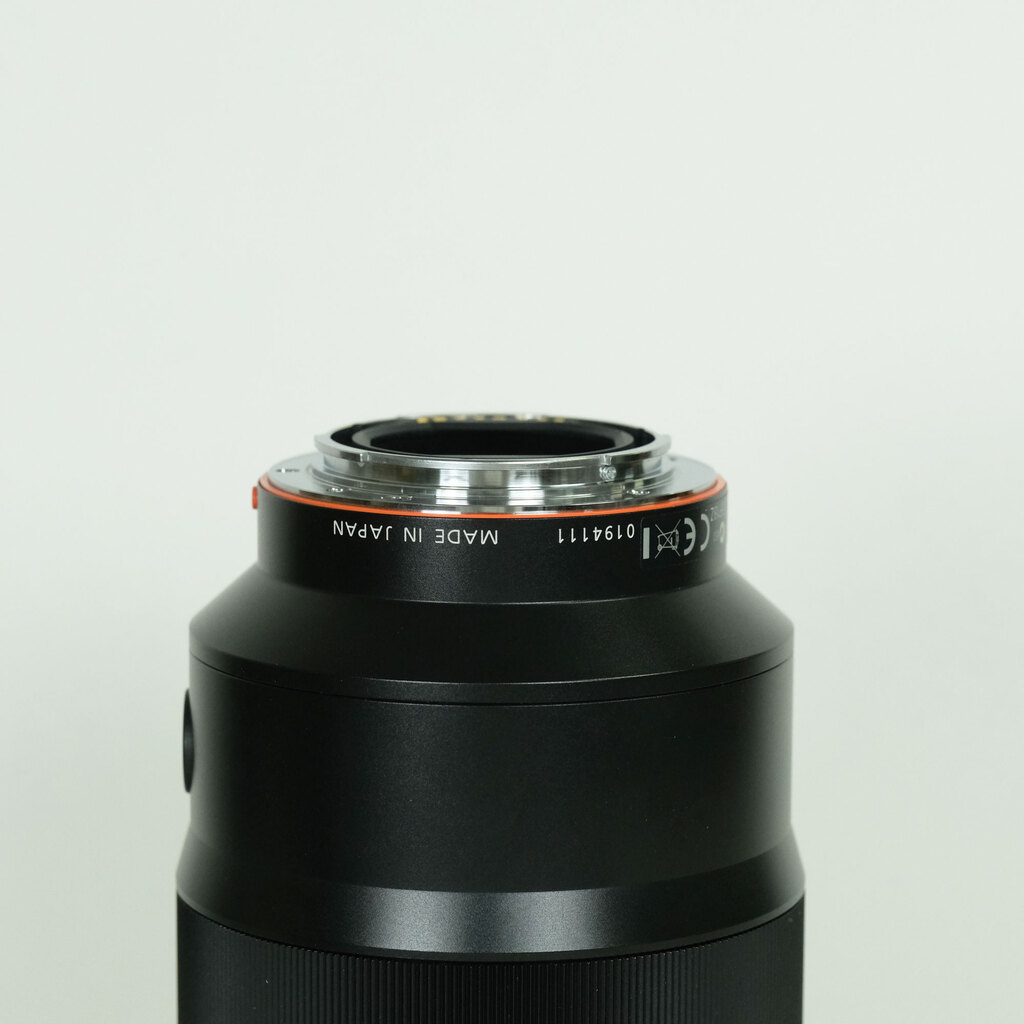 SONY Sonnar T* 135mm F1.8 ZA SAL135F18Z