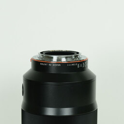 SONY Sonnar T* 135mm F1.8 ZA SAL135F18Z