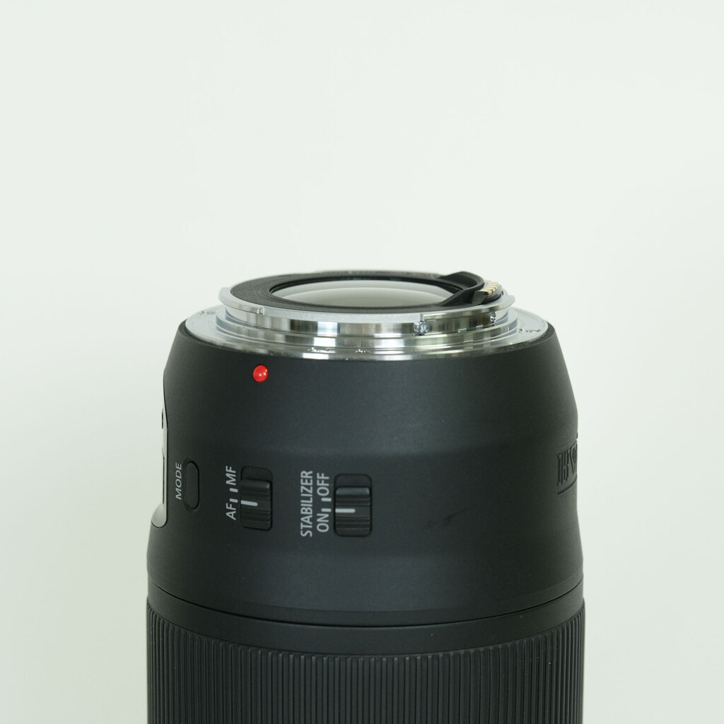 Canon EF70-300mm F4-5.6 IS II USM Canon EF70-300mm F4-5.6 IS II USM