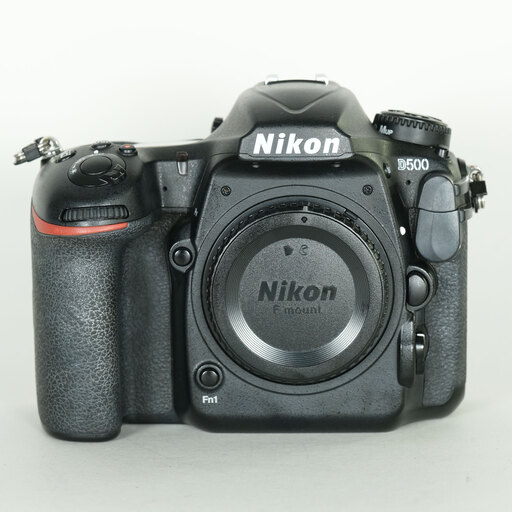 Nikon D500