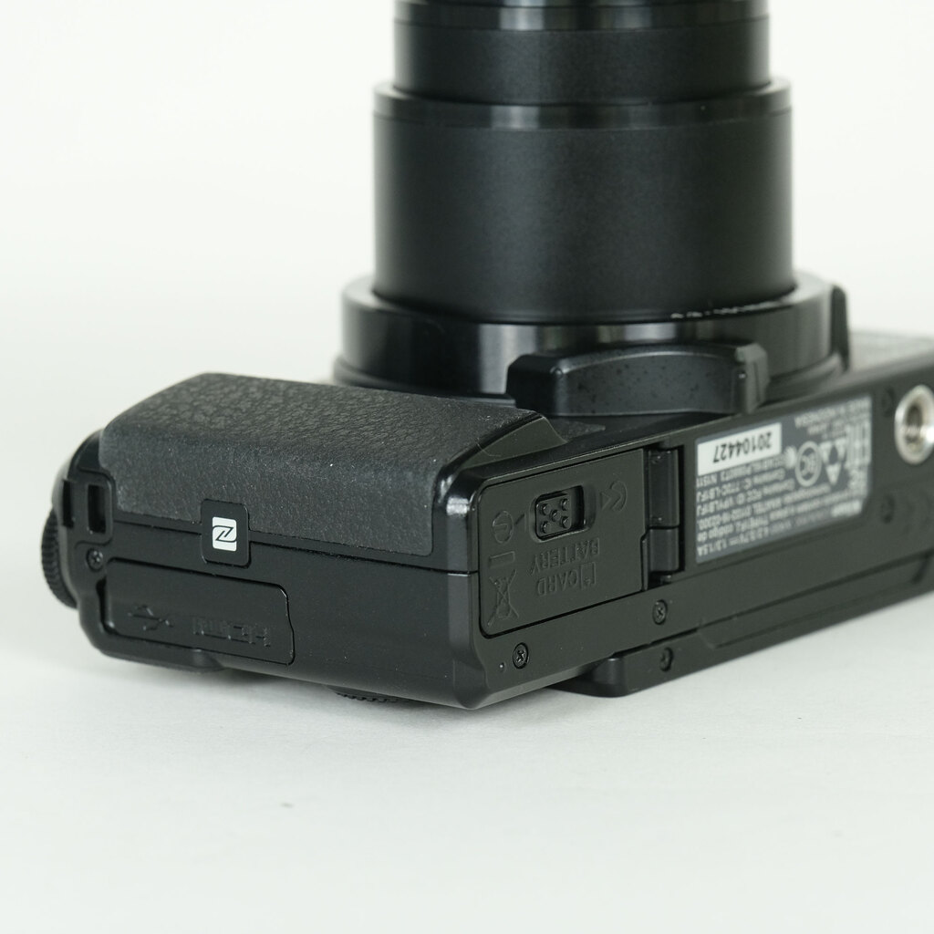 Nikon COOLPIX A900 ブラックの出品 | ONE SCENE（ワンシーン）