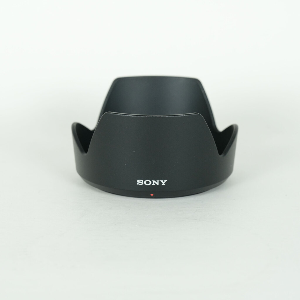 SONY E 18-135mm F3.5-5.6 OSS SEL18135 SONY E 18-135mm F3.5-5.6 OSS SEL18135