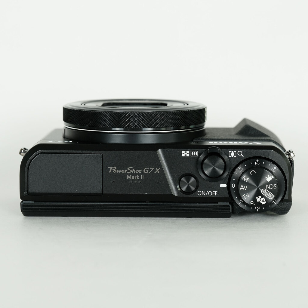 Canon PowerShot G7X Mark II