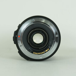 SIGMA 18-250mm F3.5-6.3 DC MACRO OS HSM (キヤノンEF用) SIGMA 18-250mm F3.5-6.3 DC MACRO OS HSM (キヤノンEF用)