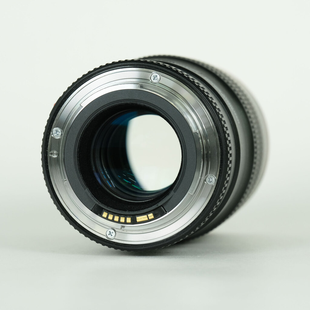 Canon EF100mm F2.8Lマクロ IS USMの出品 | ONE SCENE（ワンシーン）