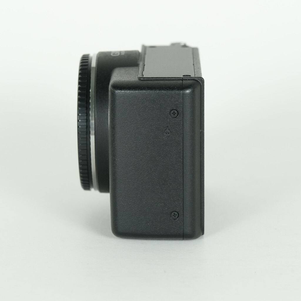 RICOH GXR MOUNT A12