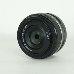 Nikon NIKKOR Z 40mm f/2 Nikon NIKKOR Z 40mm f/2
