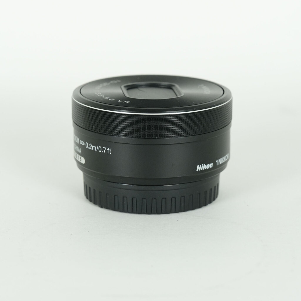 Nikon 1NIKKOR VR 10-30 f/3.5-5.6 PD-ZOOM ブラック Nikon 1NIKKOR VR 10-30 f/3.5-5.6 PD-ZOOM ブラック