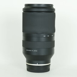 TAMRON 70-180mm F/2.8 Di III VXD (Model A056) [ ソニーE用 ]