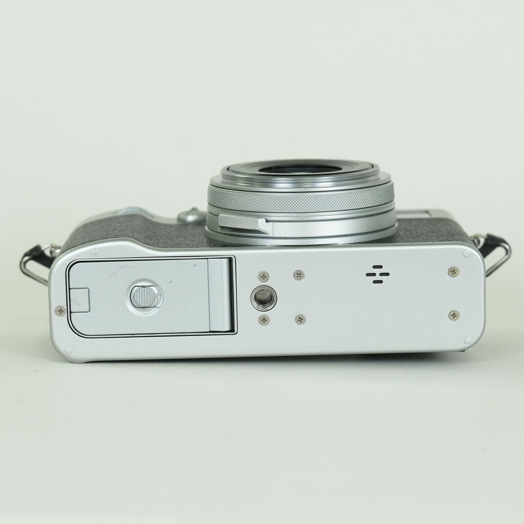 FUJIFILM X100V シルバー FUJIFILM X100V シルバー