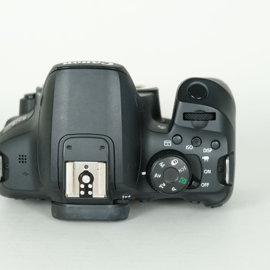 Canon EOS Kiss X10iの出品 | ONE SCENE（ワンシーン）