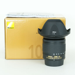 Nikon AF-P DX NIKKOR 10-20mm F4.5-5.6G VR Nikon AF-P DX NIKKOR 10-20mm F4.5-5.6G VR