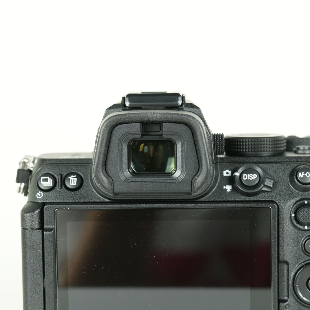 Nikon Z5IIの出品 | ONE SCENE（ワンシーン）