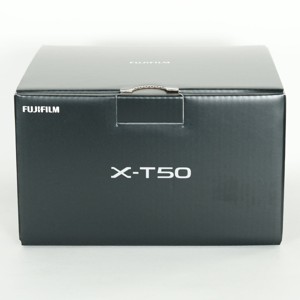 FUJIFILM X-T50