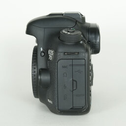 Canon EOS 7D Mark II Canon EOS 7D Mark II