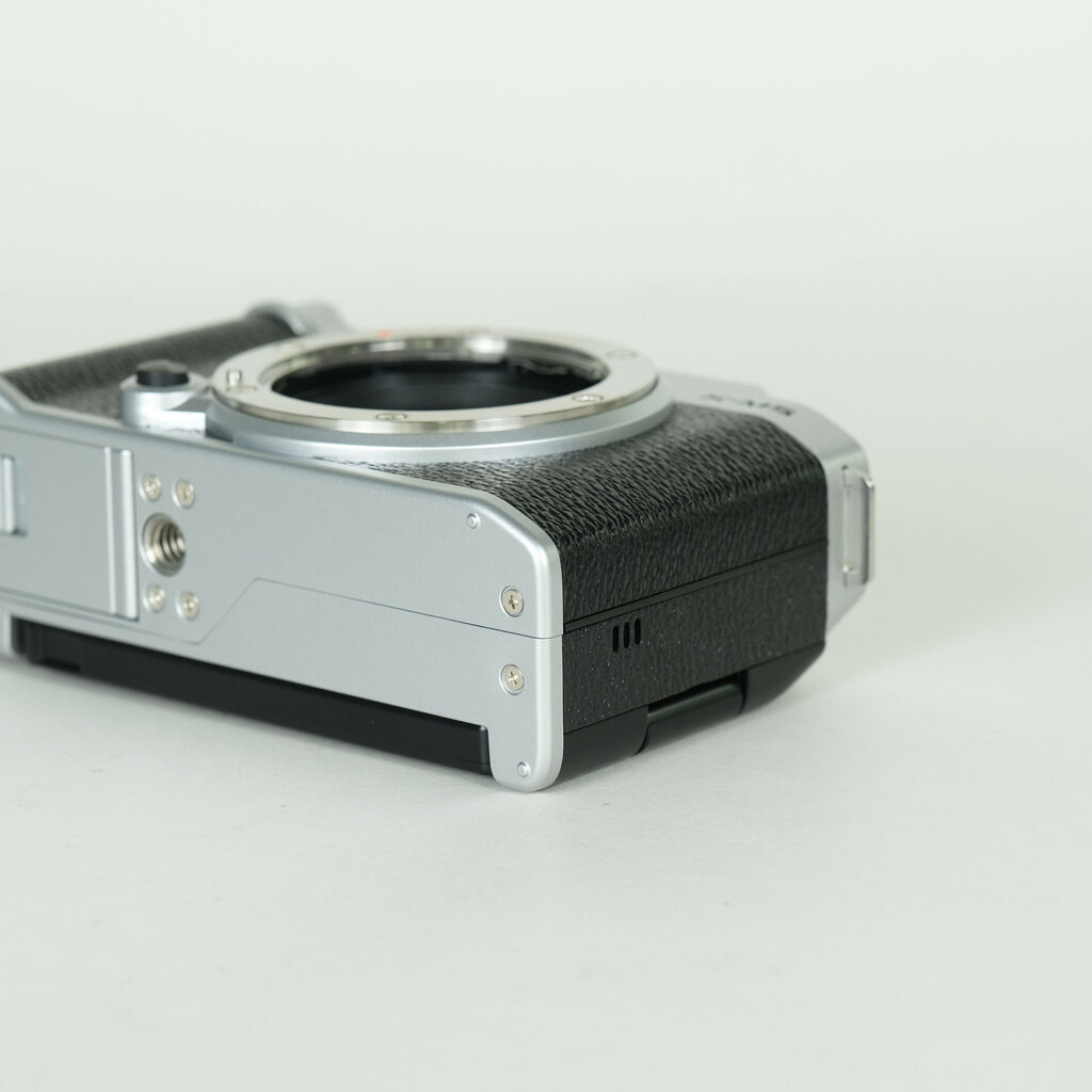 FUJIFILM X-M5 FUJIFILM X-M5
