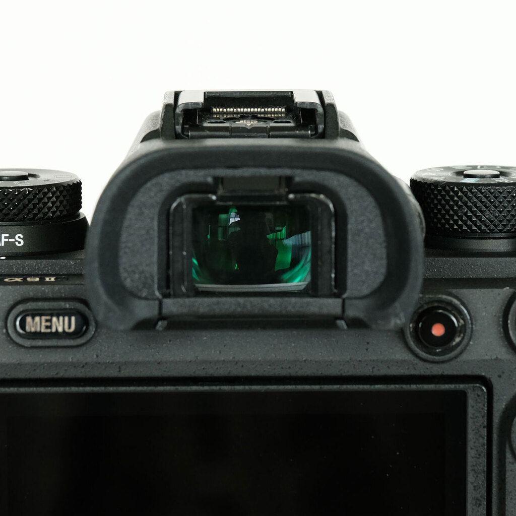 SONY α9 II(ILCE-9M2) SONY α9 II(ILCE-9M2)