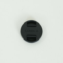 Panasonic LUMIX G VARIO 12-32mm / F3.5-5.6 ASPH. / MEGA O.I.S.