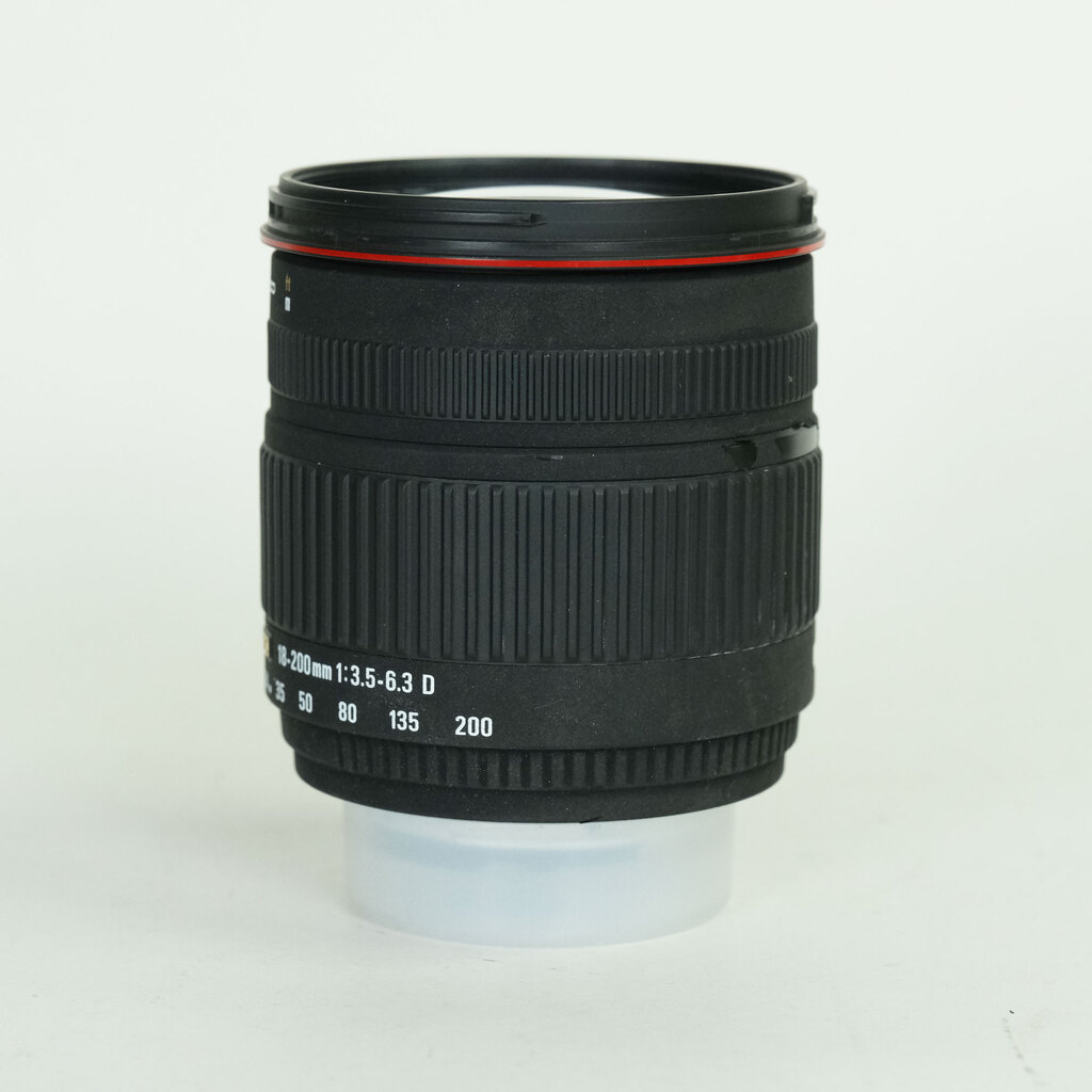 SIGMA 18-200mm F3.5-6.3 DC [ニコンF用]