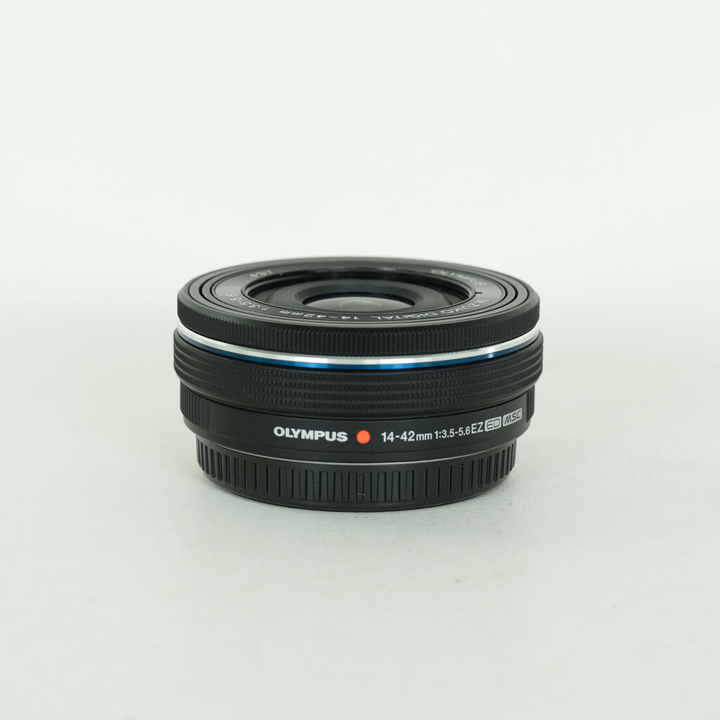 OLYMPUS M.ZUIKO DIGITAL ED 14-42mm F3.5-5.6 EZ ブラック OLYMPUS M.ZUIKO DIGITAL ED 14-42mm F3.5-5.6 EZ ブラック