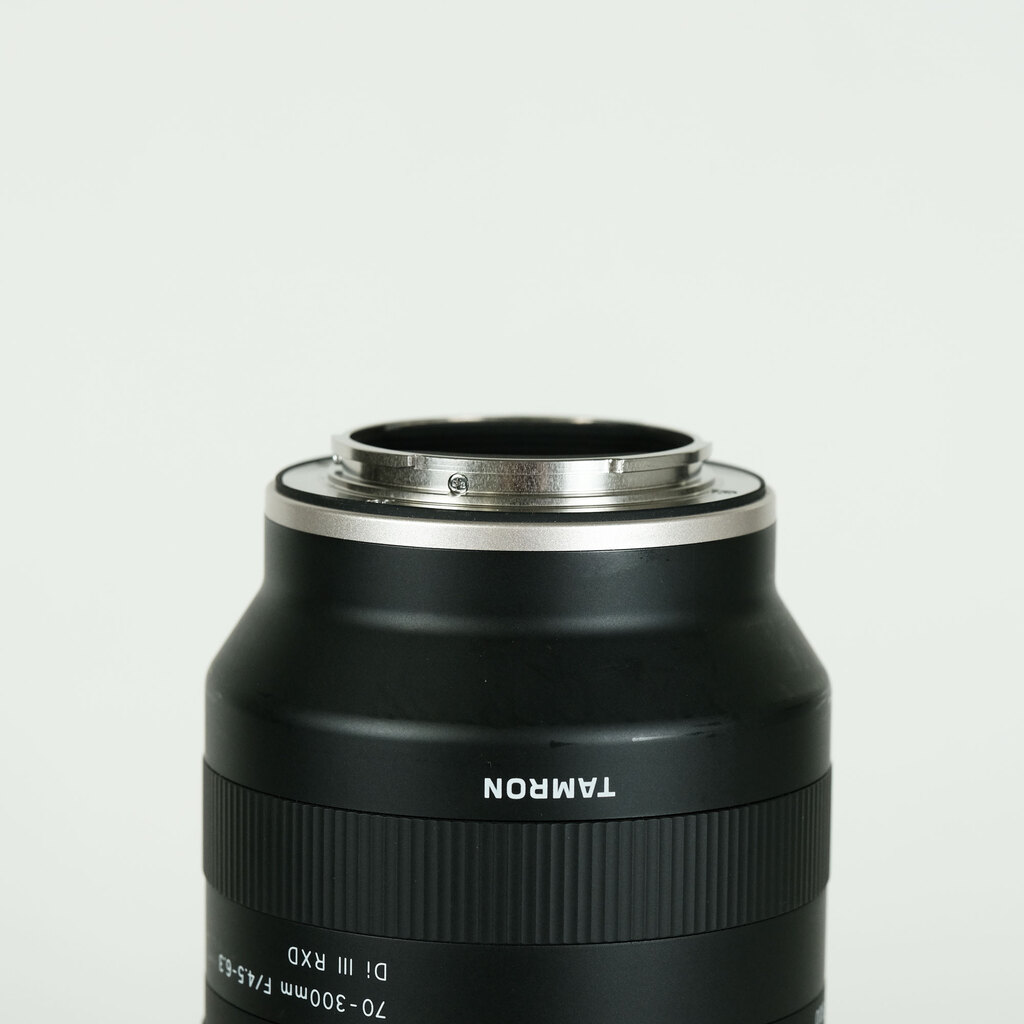 TAMRON 70-300mm F/4.5-6.3 Di III RXD (Model A047) [ソニーE用]