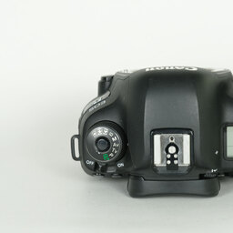 Canon EOS 5D Mark IV Canon EOS 5D Mark IV