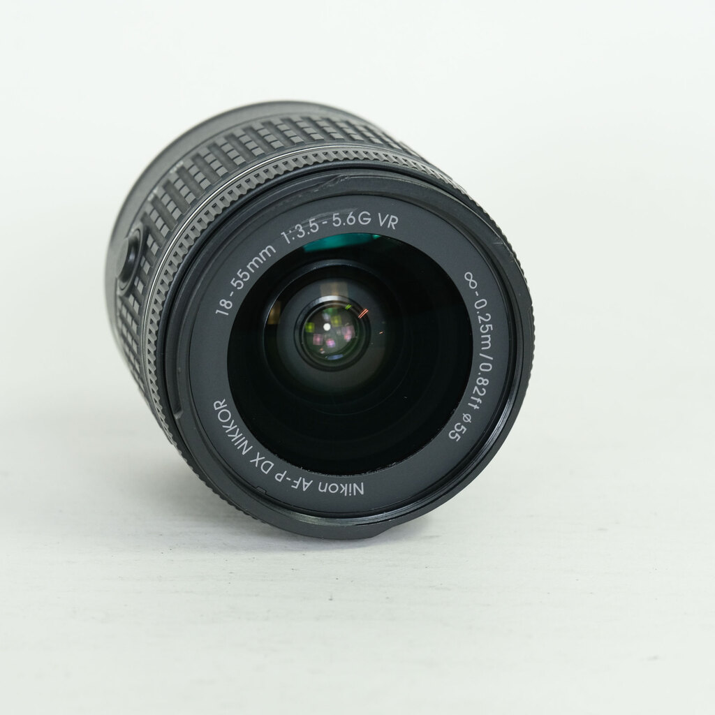Nikon AF-P DX NIKKOR 18-55mm F3.5-5.6G VR